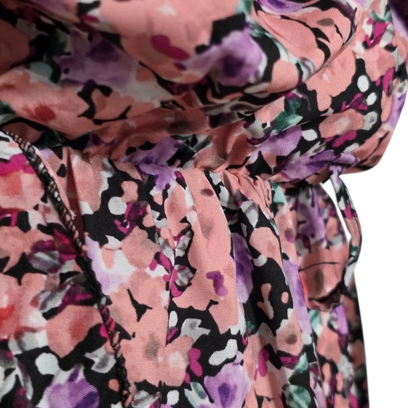 Nasty Gal Pink and Black Robe Dress with Tie Waist - Picture 2 of 10